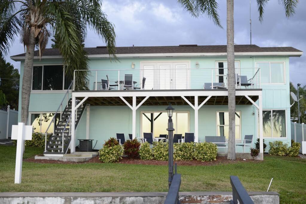 Lakefront Duplex With Pontoon Boat 2 Bedroom Home マウント・ドラ エクステリア 写真